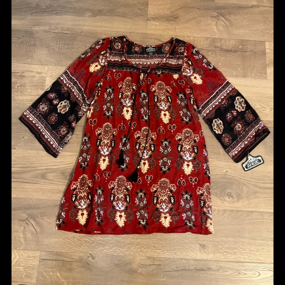 Angie burgundy, black, cream print tunic, 1X, NWT!